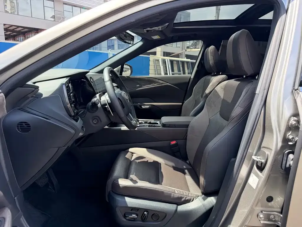 Lexus RX New Energy — фото 3