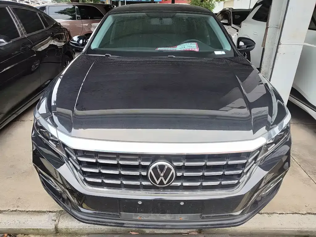 Volkswagen Passat — фото 8