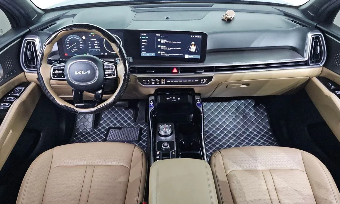 Kia Sorento — фото 7
