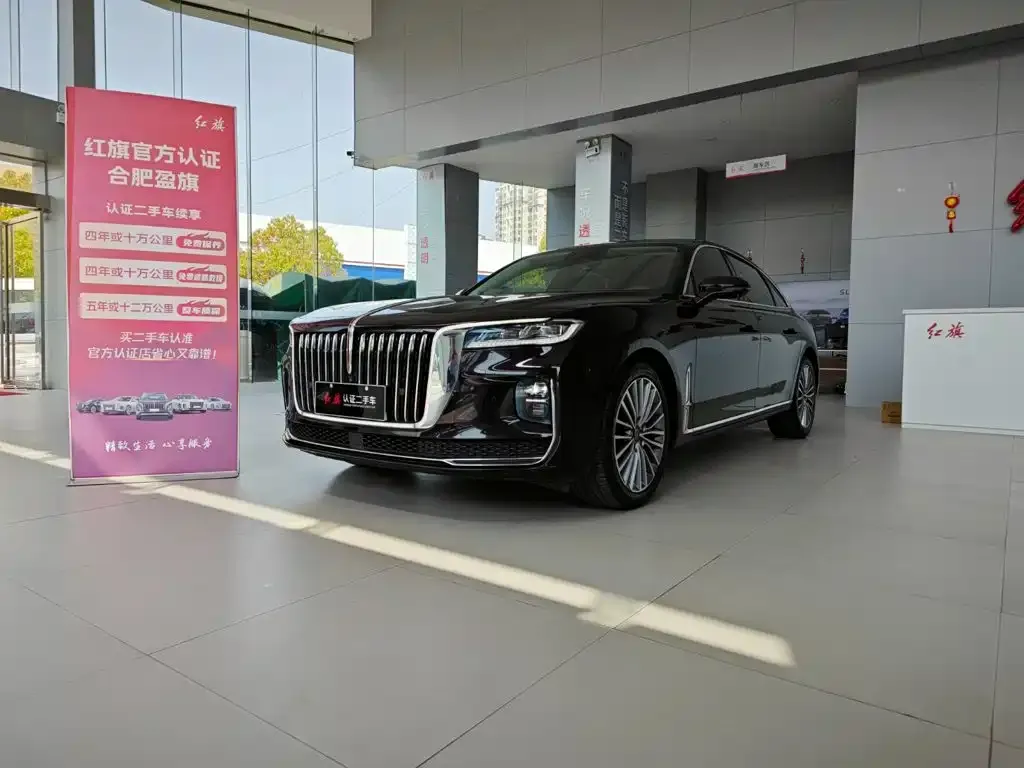 Hongqi H9 — фото 1