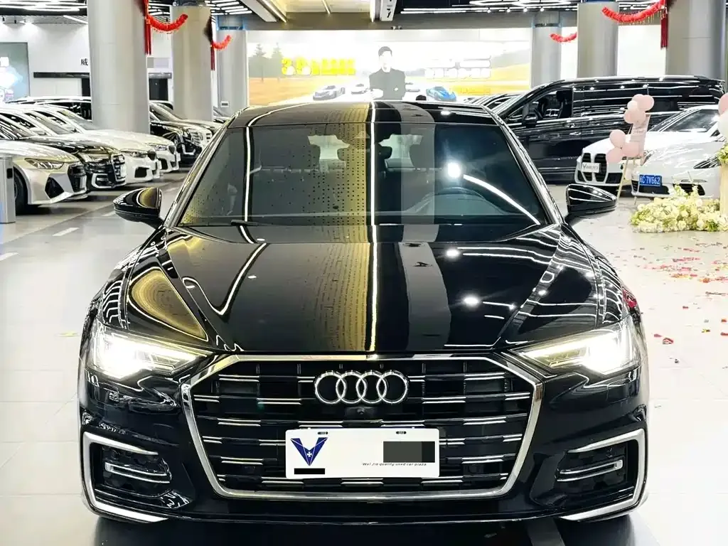 Audi A6L — фото 9