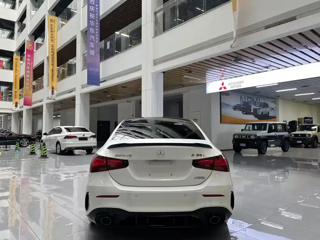 Mercedes-Benz A-Class AMG — фото 4