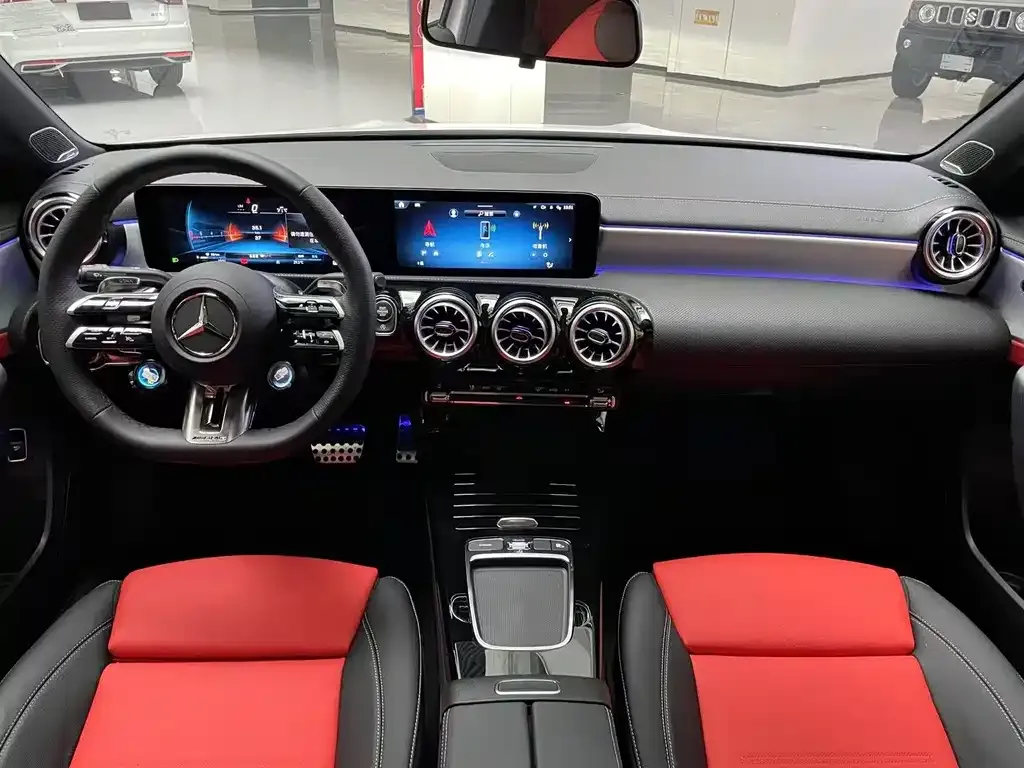 Mercedes-Benz A-Class AMG — фото 3