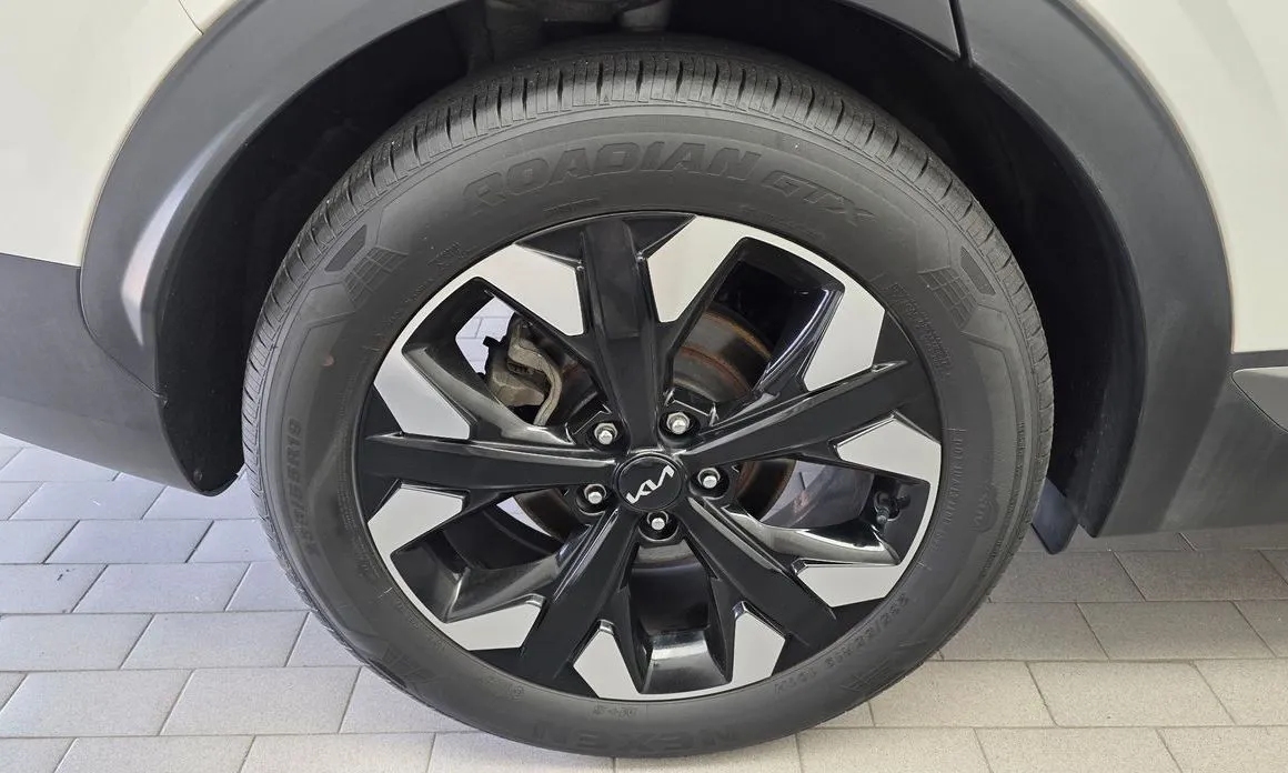 Kia Sportage — фото 4