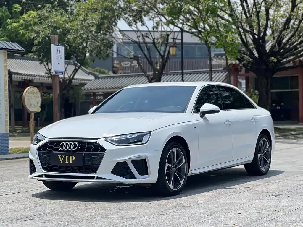 Audi A4L — фото 6