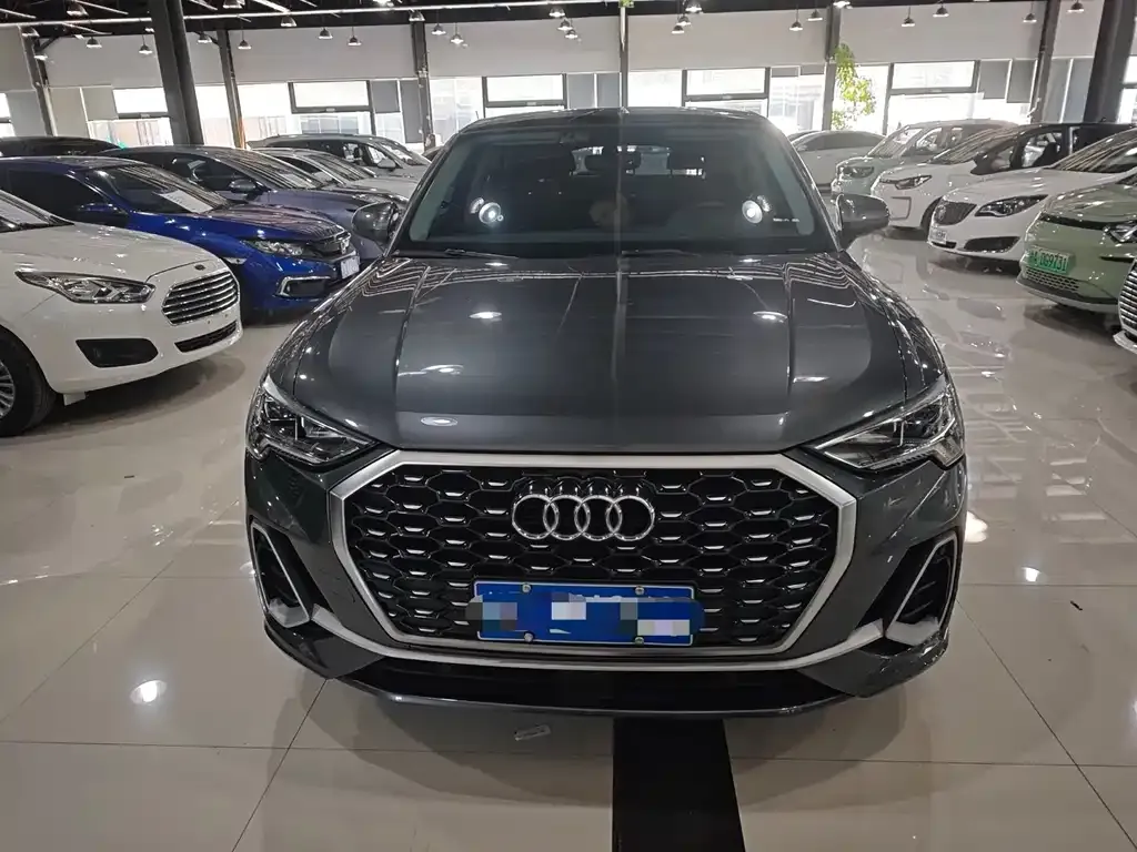 Audi Q3 Sportback — фото 5