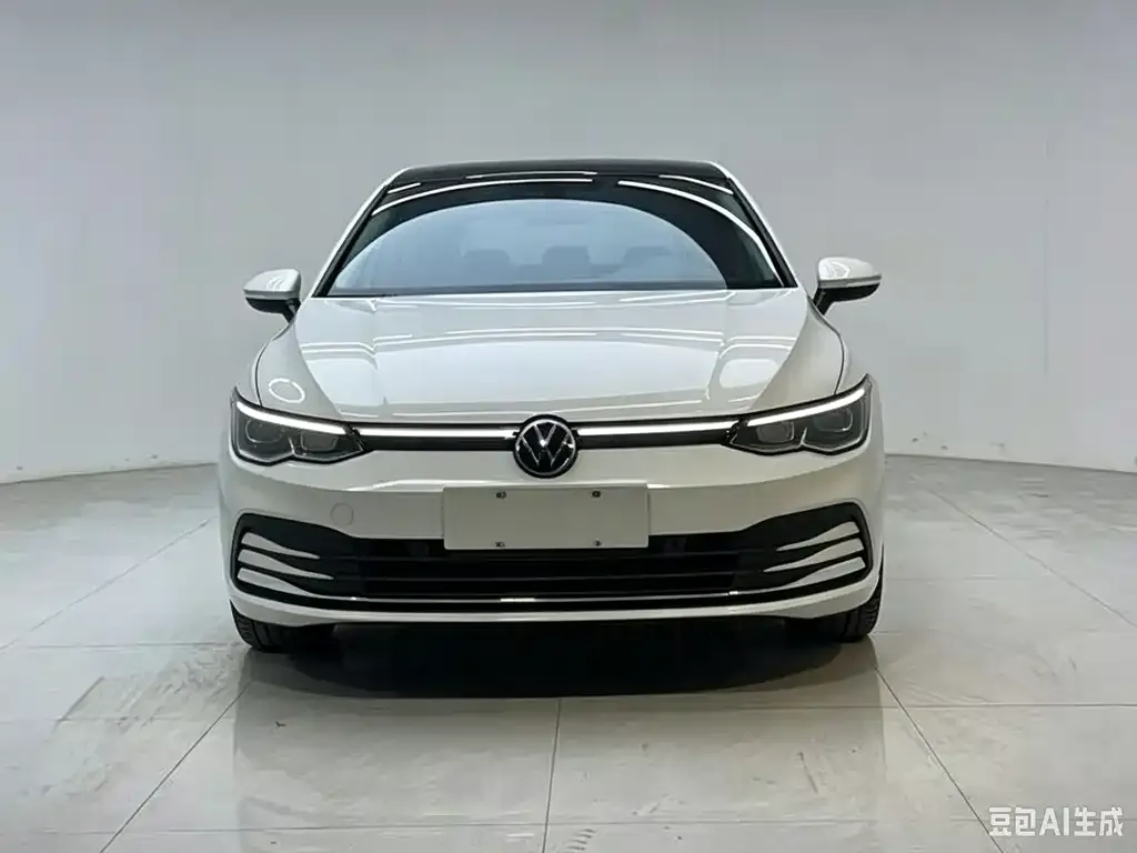 Volkswagen Golf — фото 10