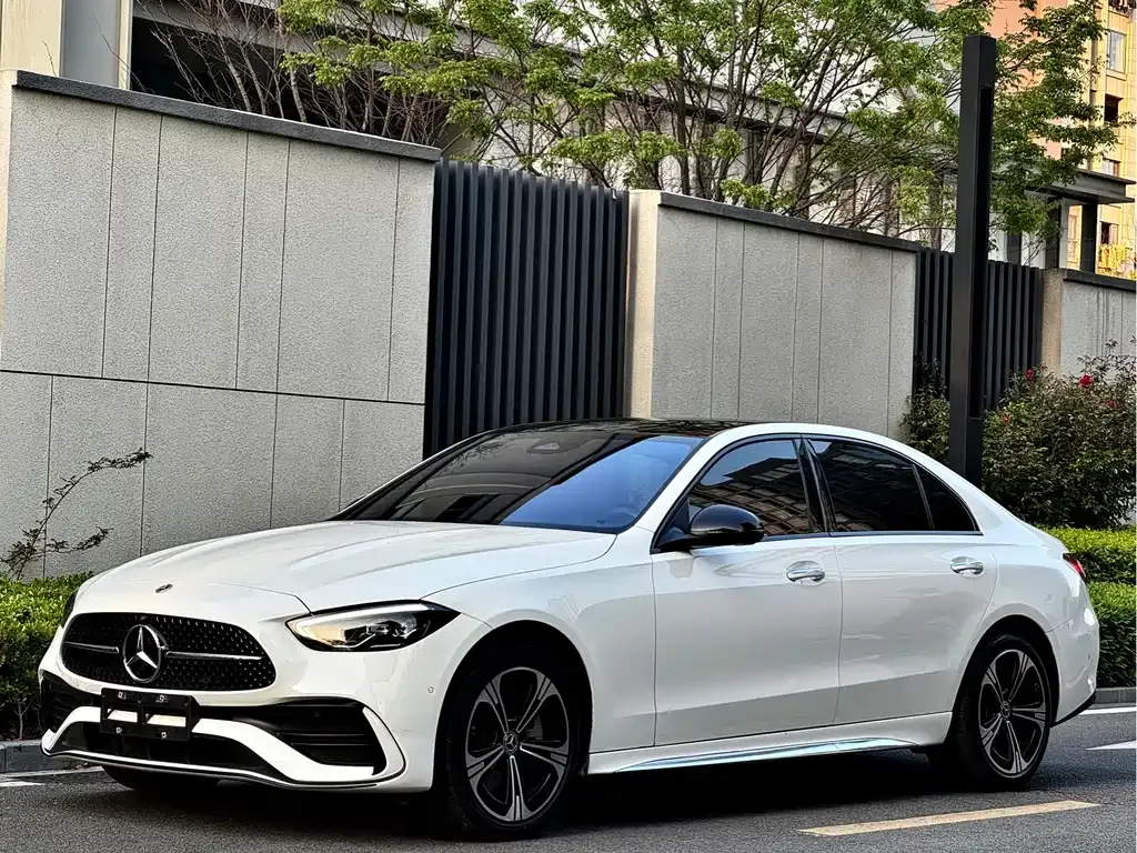 Mercedes-Benz C-Class — фото 9