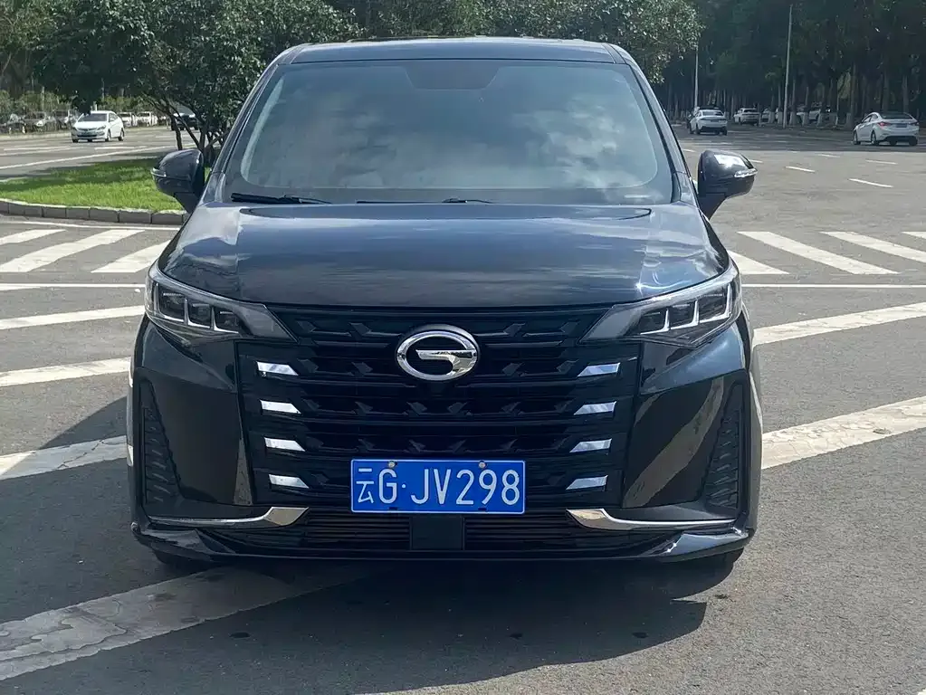 GAC Motor Trumpchi M6 — фото 8