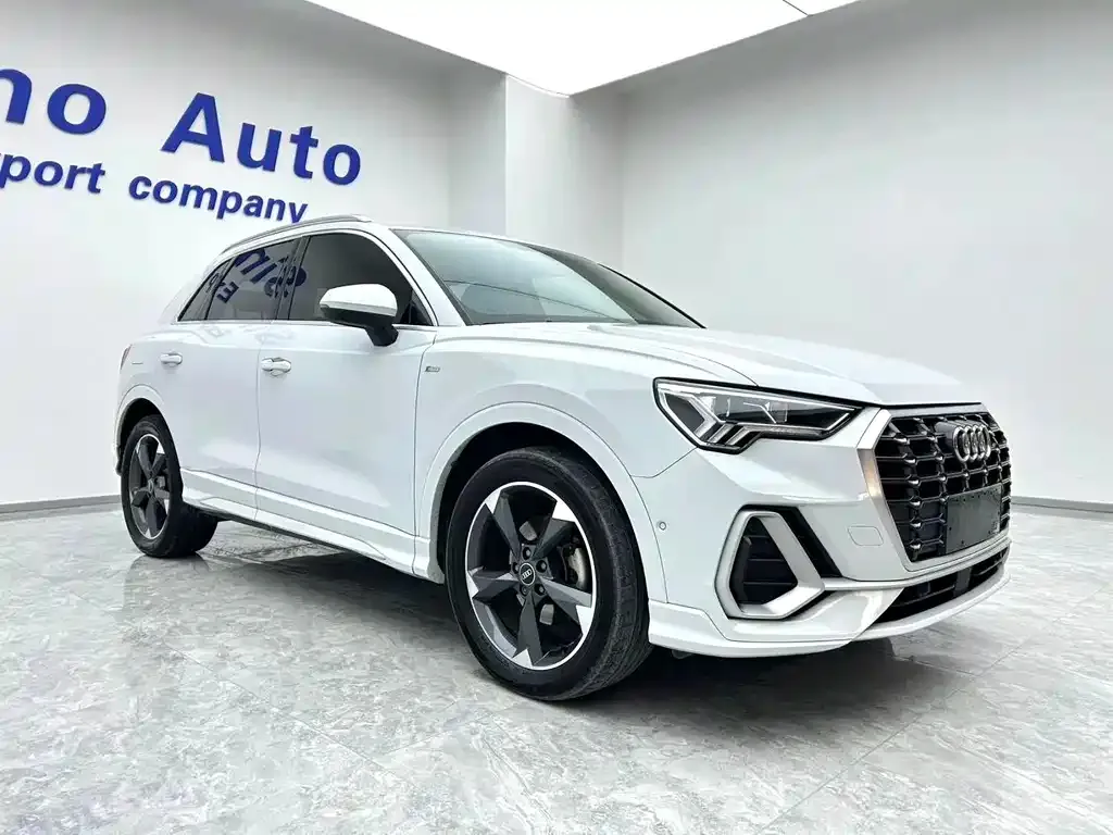 Audi Q3 — фото 4