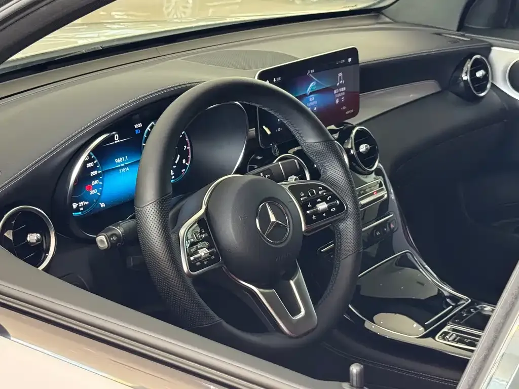 Mercedes-Benz GLC Coupe — фото 7