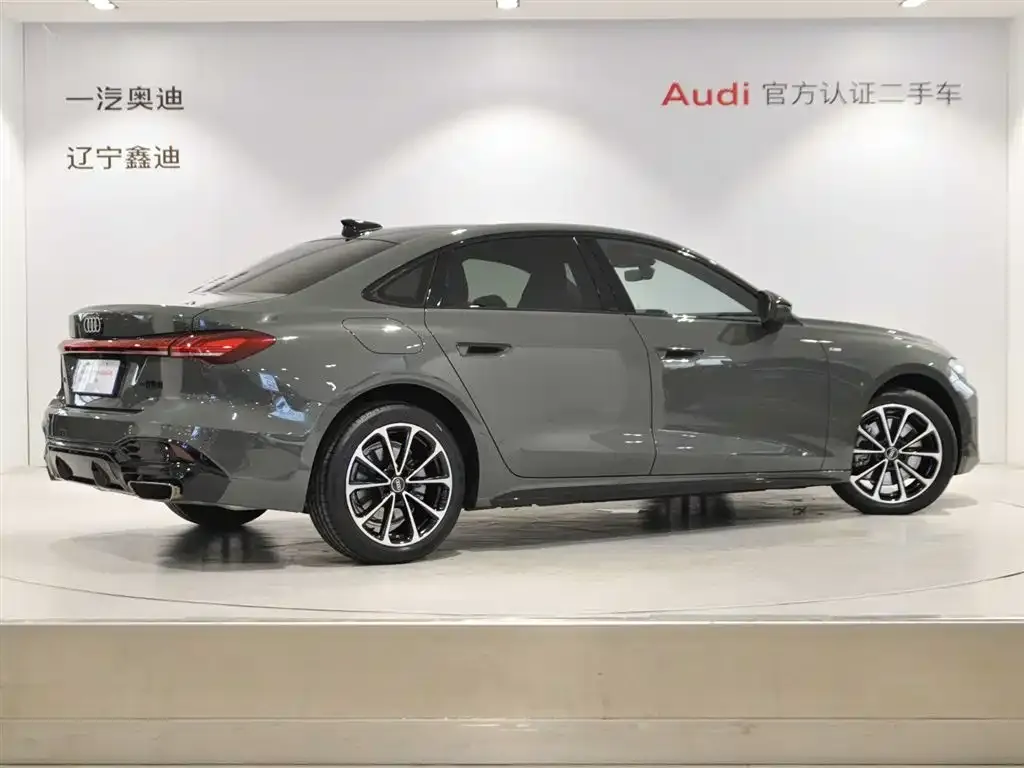 Audi A5L — фото 4