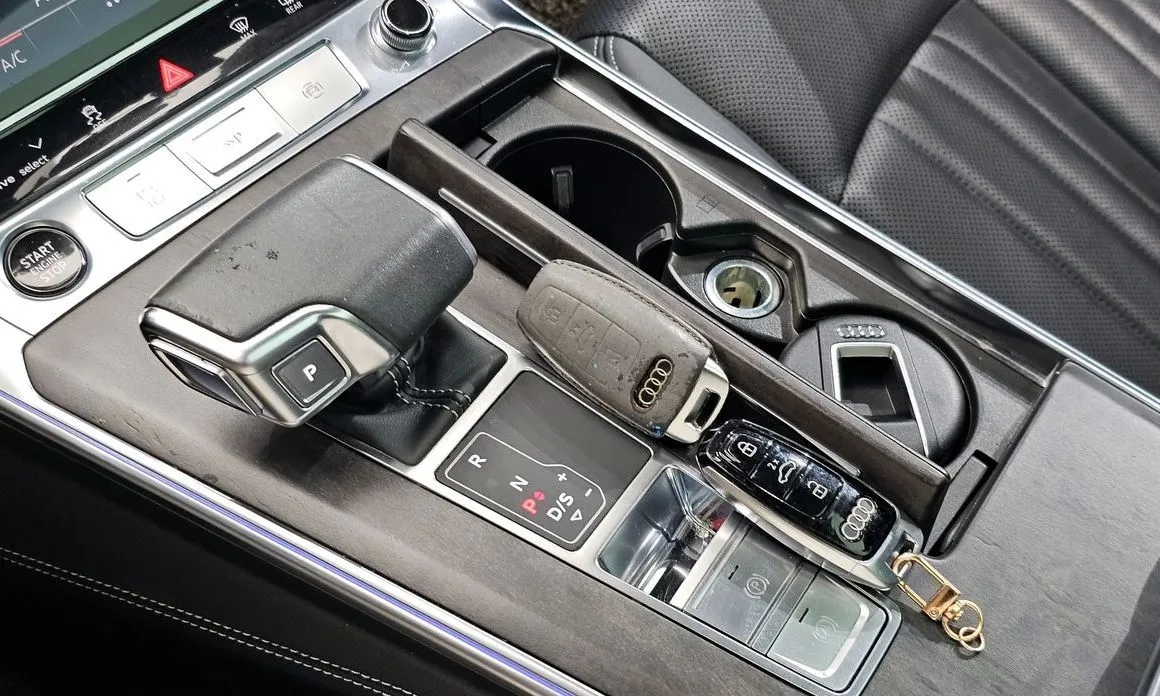 Audi A7 — фото 8