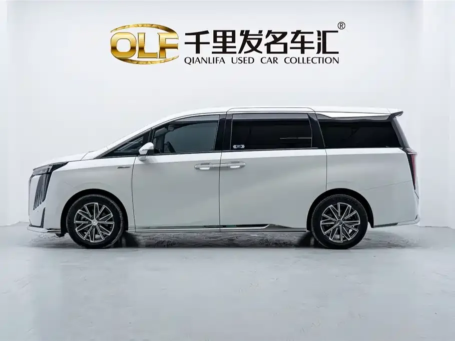 GAC Motor Trumpchi M8 — фото 7