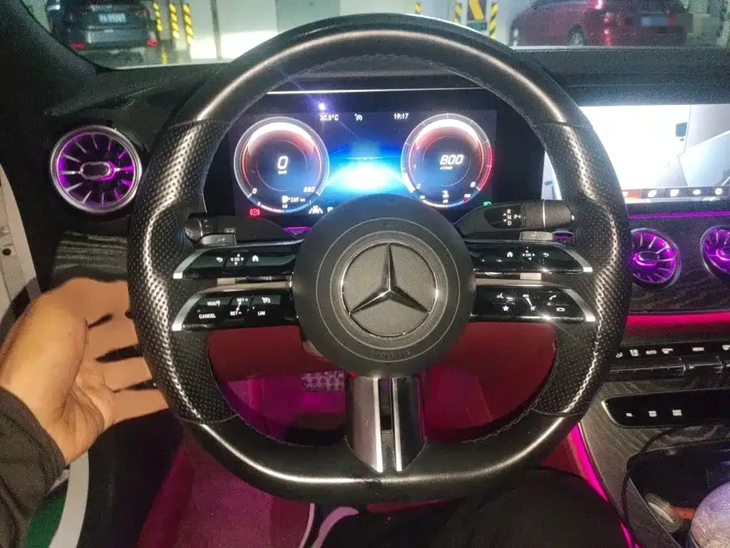 Mercedes-Benz CLS — фото 7