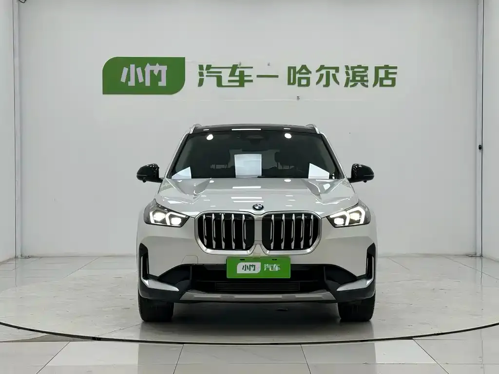 BMW X1 — фото 2