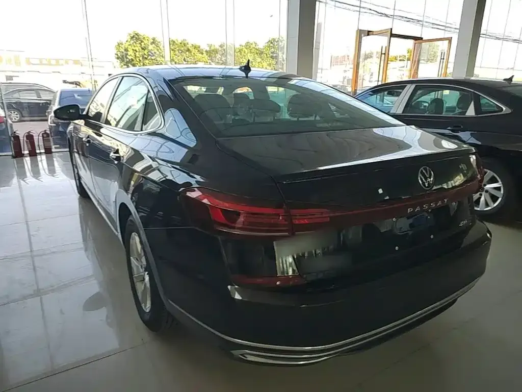 Volkswagen 帕萨特插电混动 — фото 8