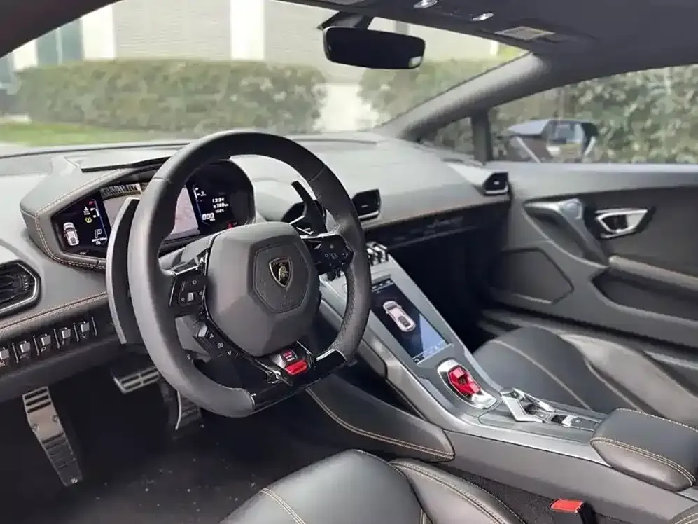 Lamborghini Huracan — фото 9