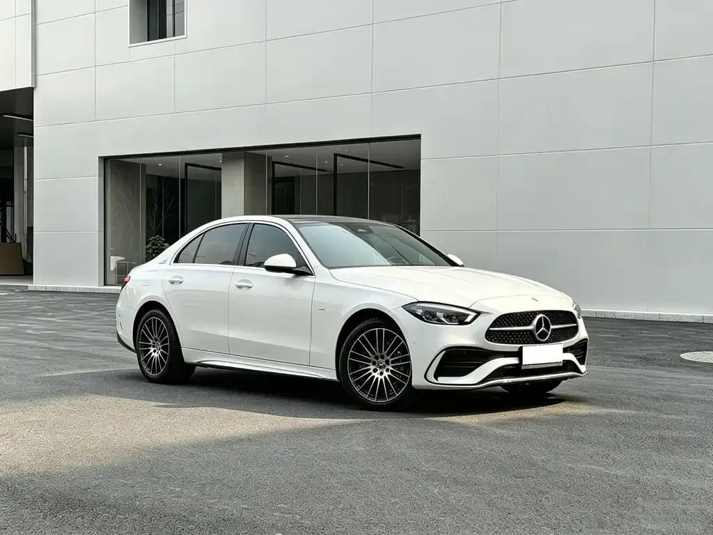 Mercedes-Benz C-Class — фото 8