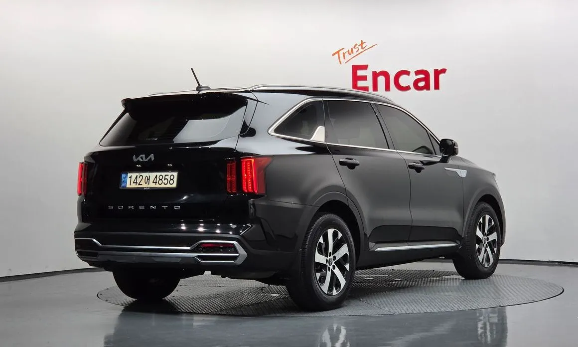 Kia Sorento — фото 3