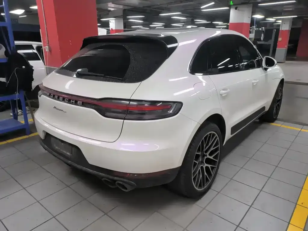 Porsche Macan — фото 6