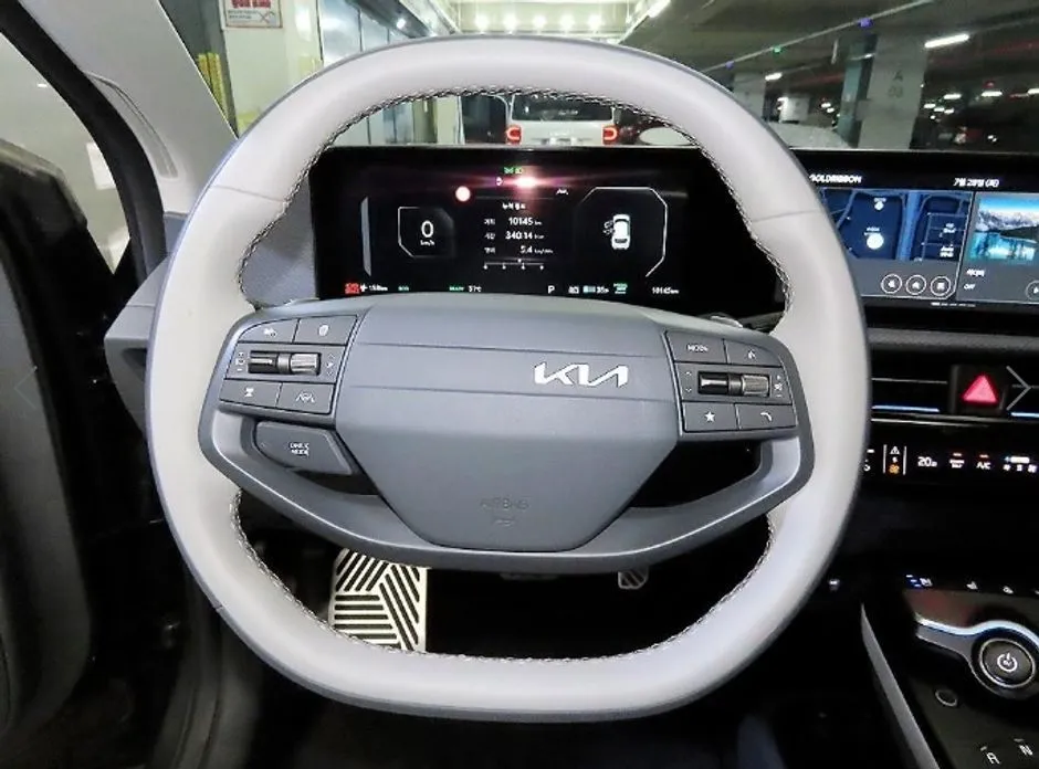 Kia EV6 — фото 8