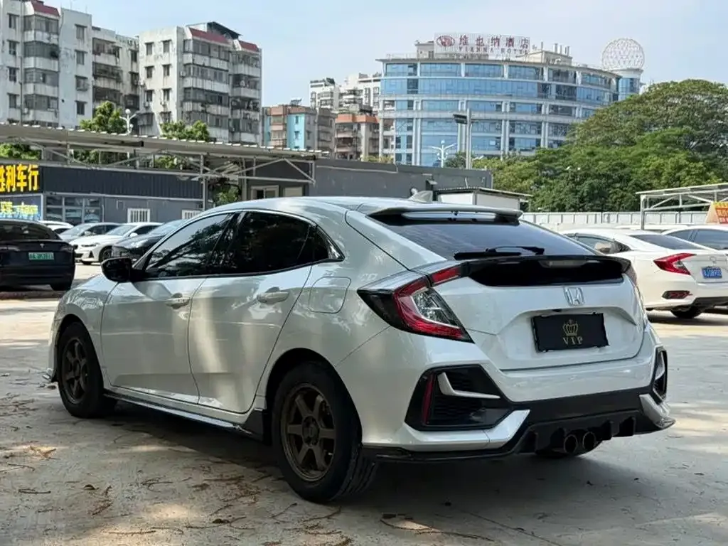 Honda Civic — фото 3
