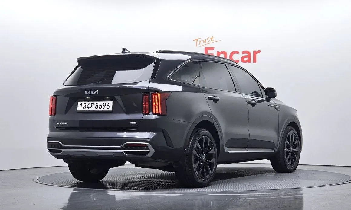 Kia Sorento — фото 4