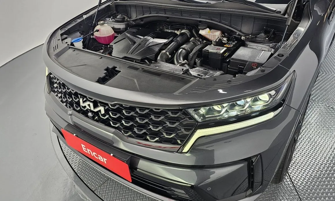 Kia Sorento — фото 10