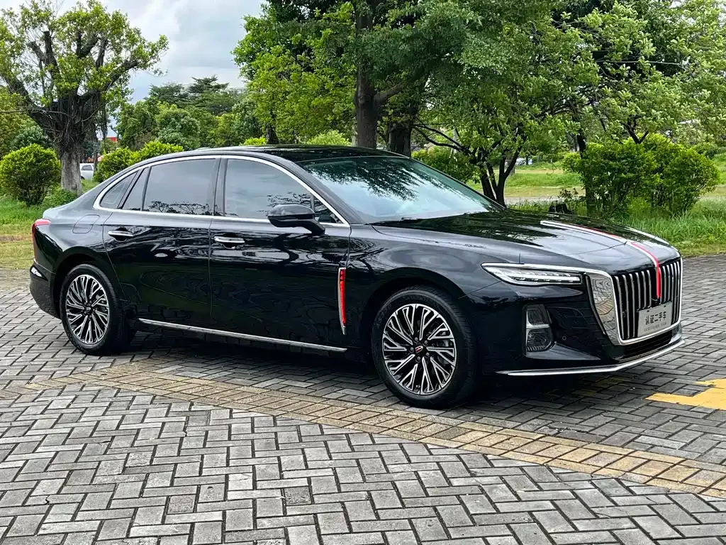 Hongqi H5 — фото 5
