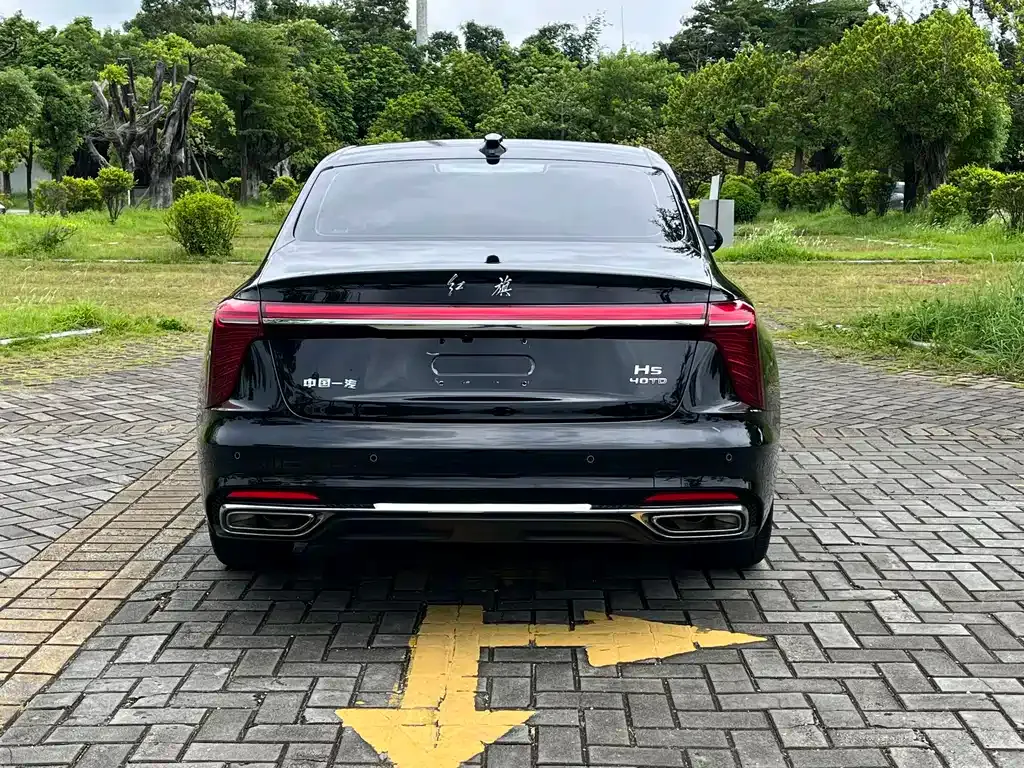 Hongqi H5 — фото 7