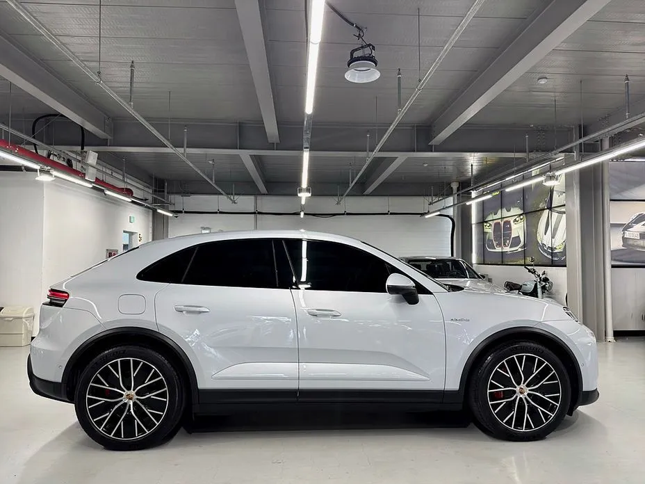Porsche Macan — фото 6