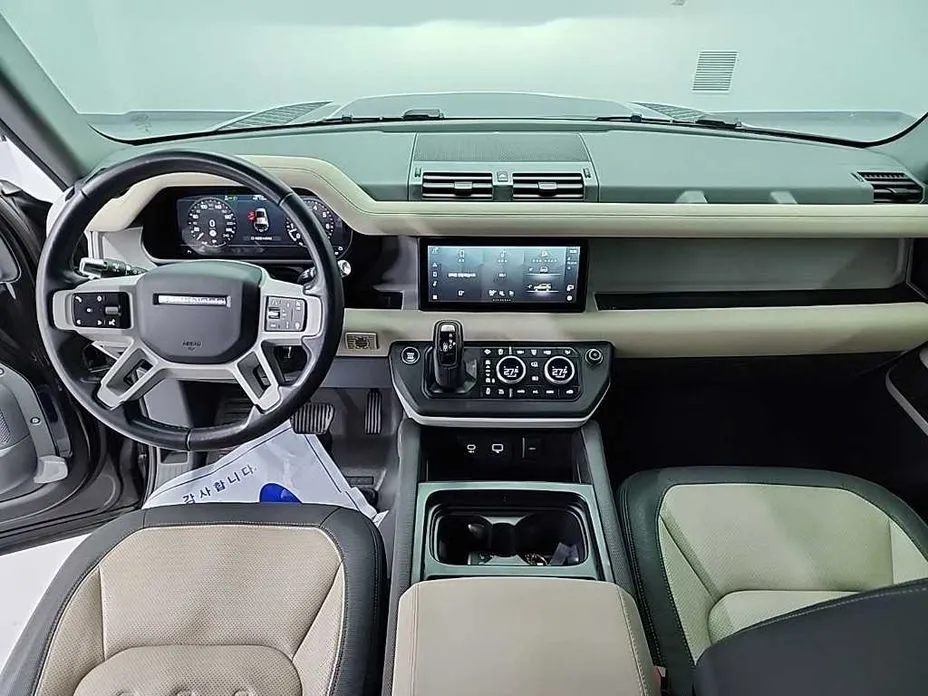Land Rover Defender — фото 6