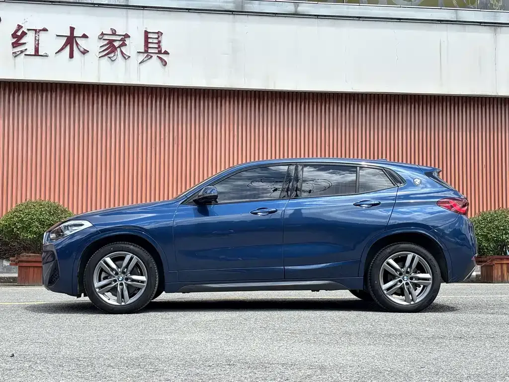 BMW X2 — фото 9