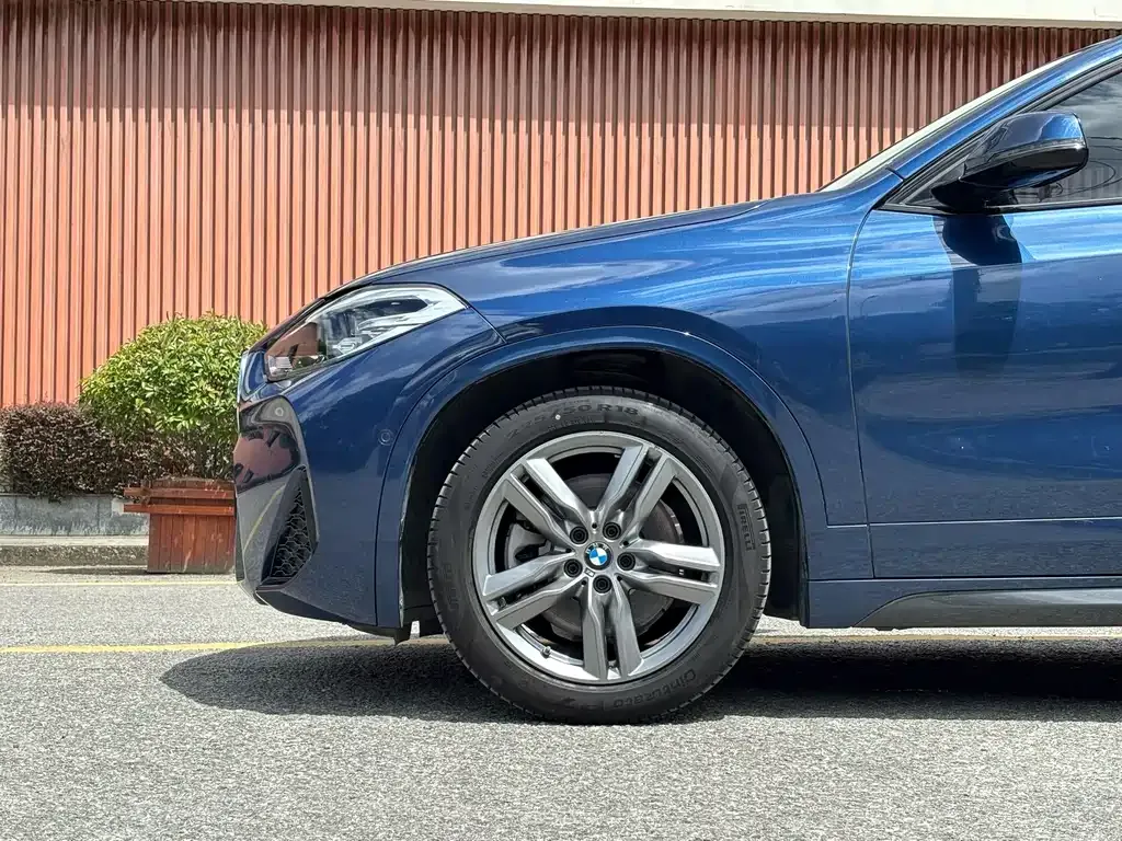 BMW X2 — фото 7