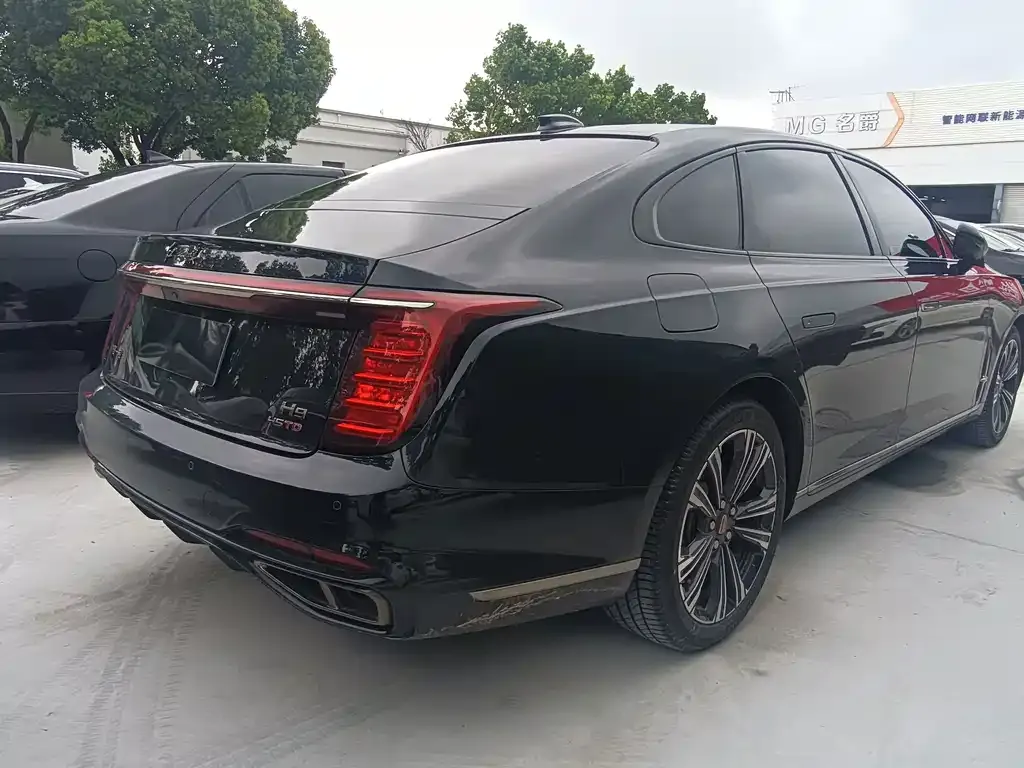 Hongqi H9 — фото 2