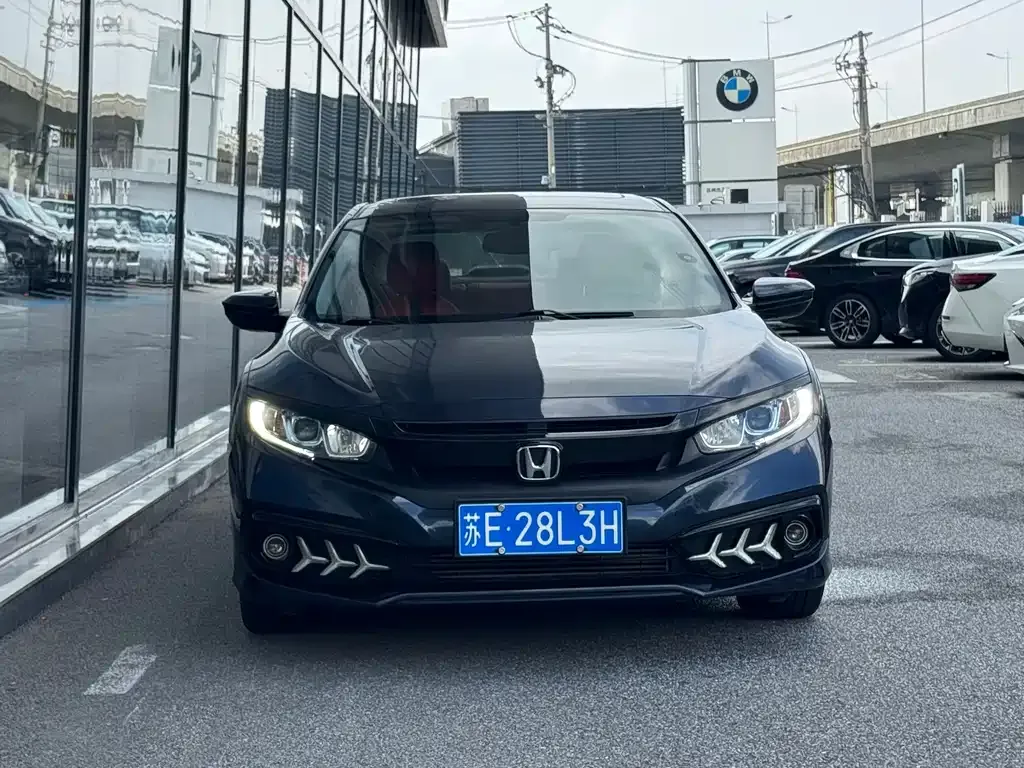 Honda Civic — фото 5