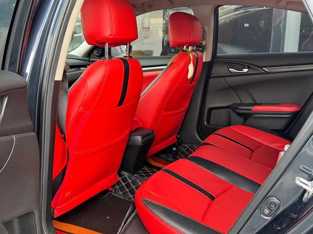 Honda Civic — фото 6