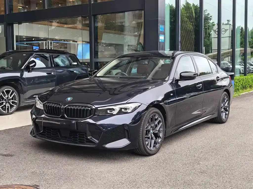 BMW 3 Series — фото 1