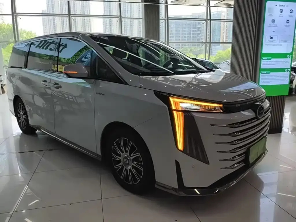 GAC Motor Trumpchi E9 — фото 8