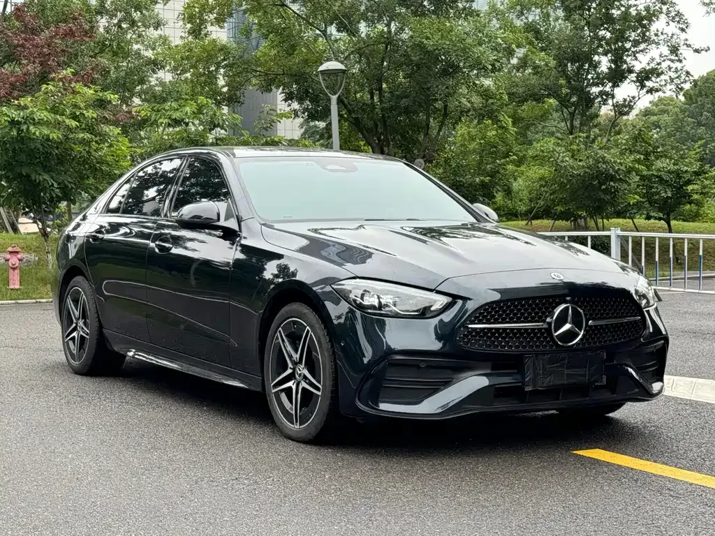Mercedes-Benz C-Class — фото 10