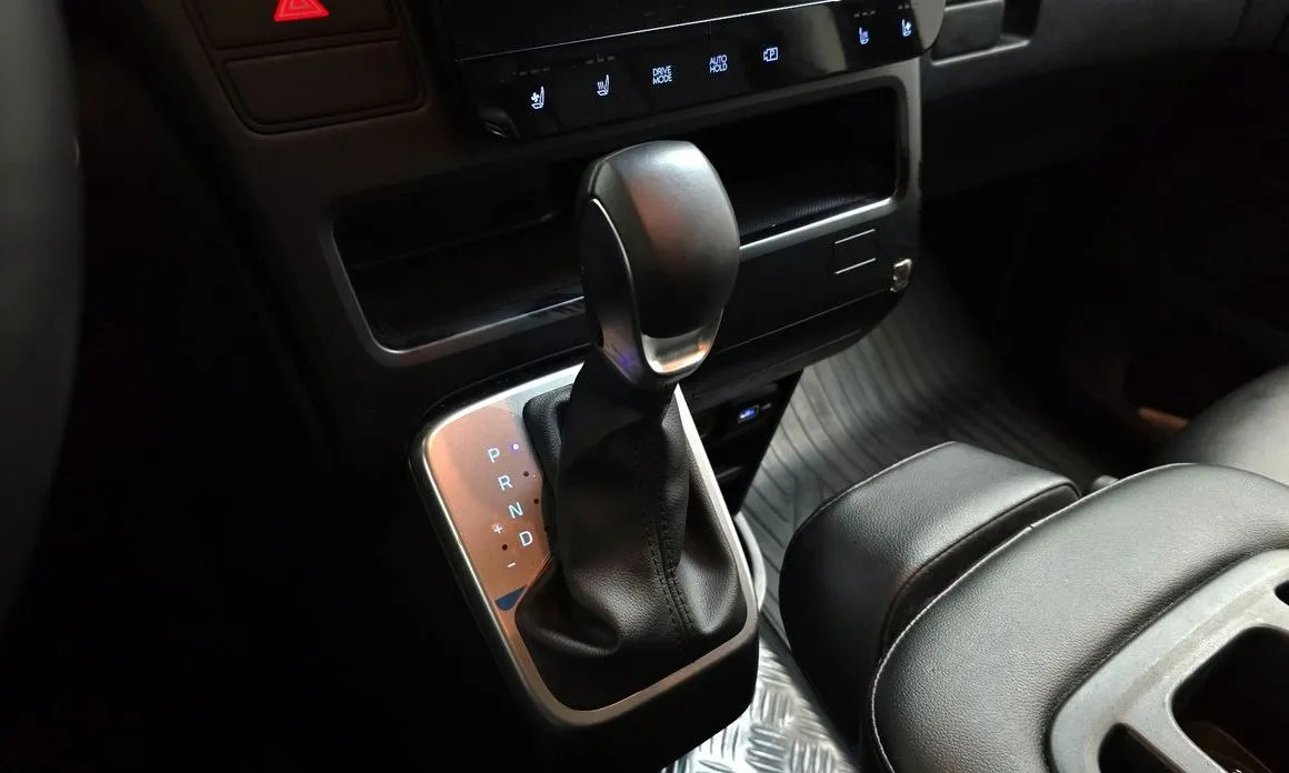 Hyundai Staria — фото 4