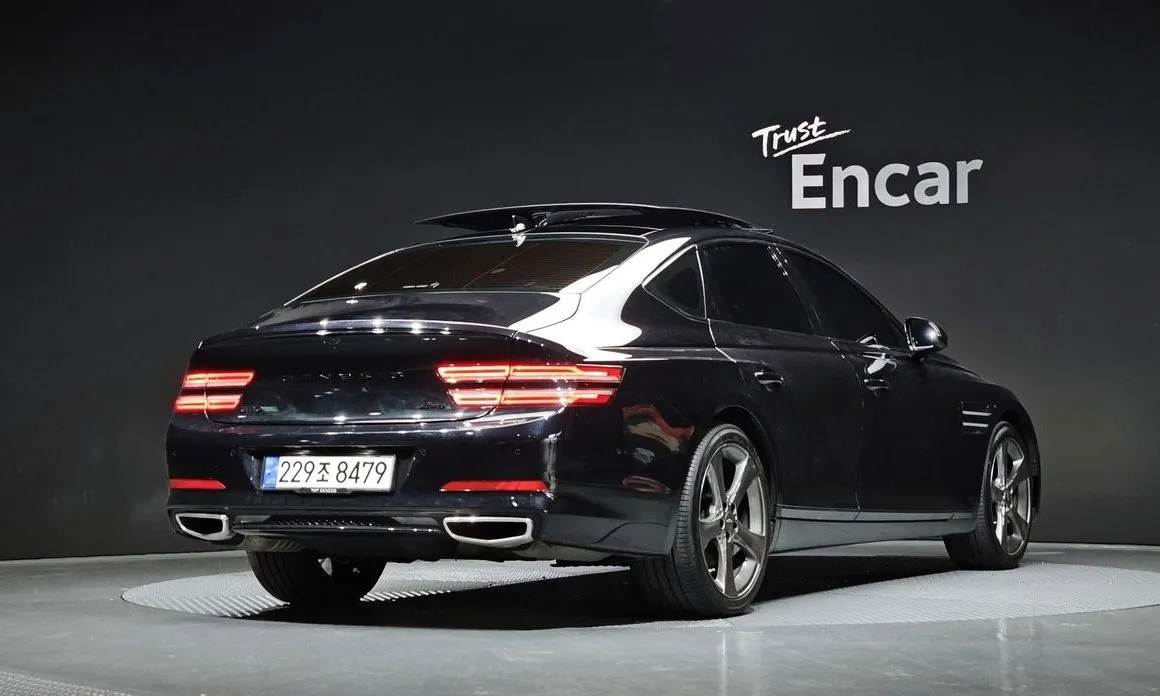 Genesis G80 — фото 2