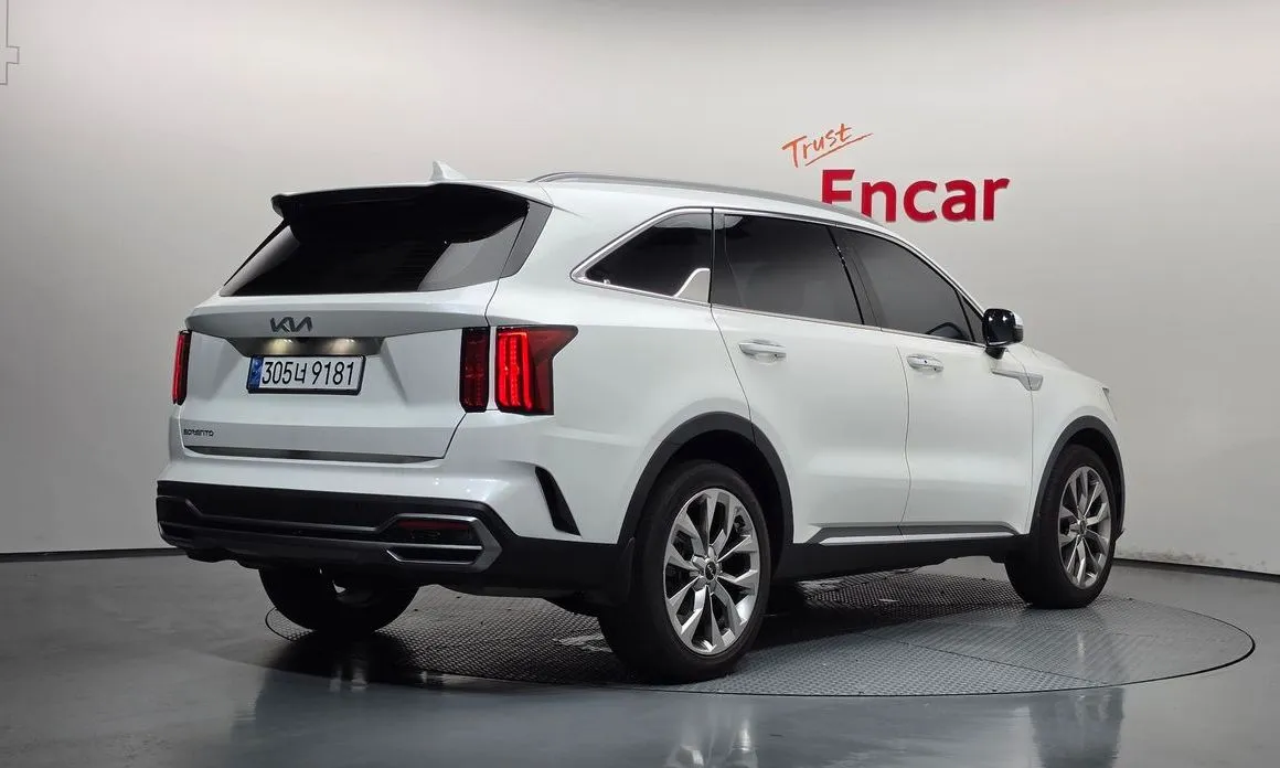 Kia Sorento — фото 3