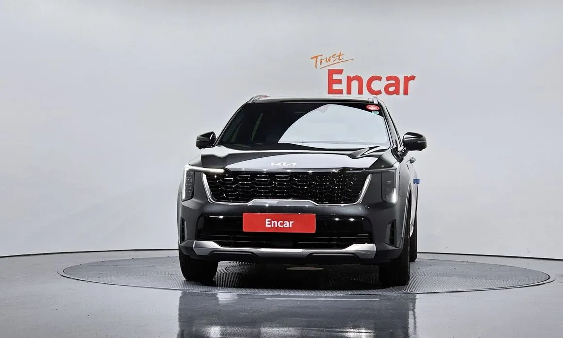 Kia Sorento — фото 6