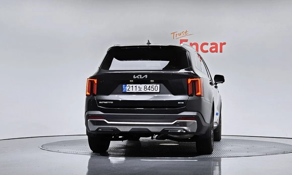 Kia Sorento — фото 5