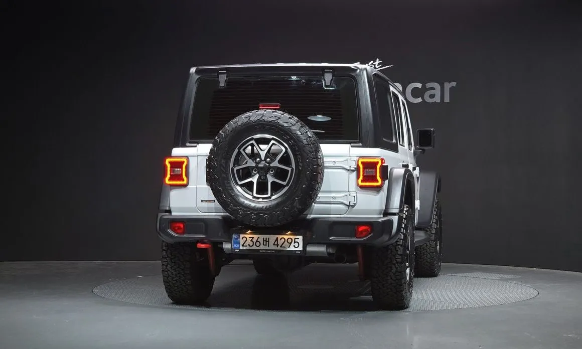 Jeep Wrangler — фото 3