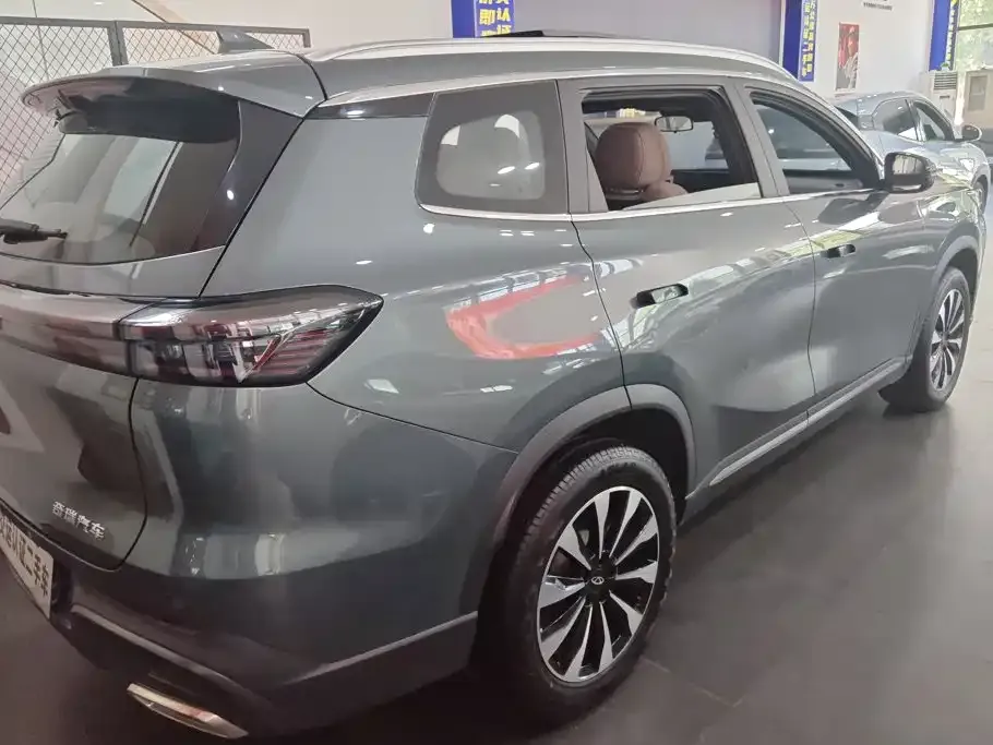 Chery Tiggo 8 PLUS — фото 9