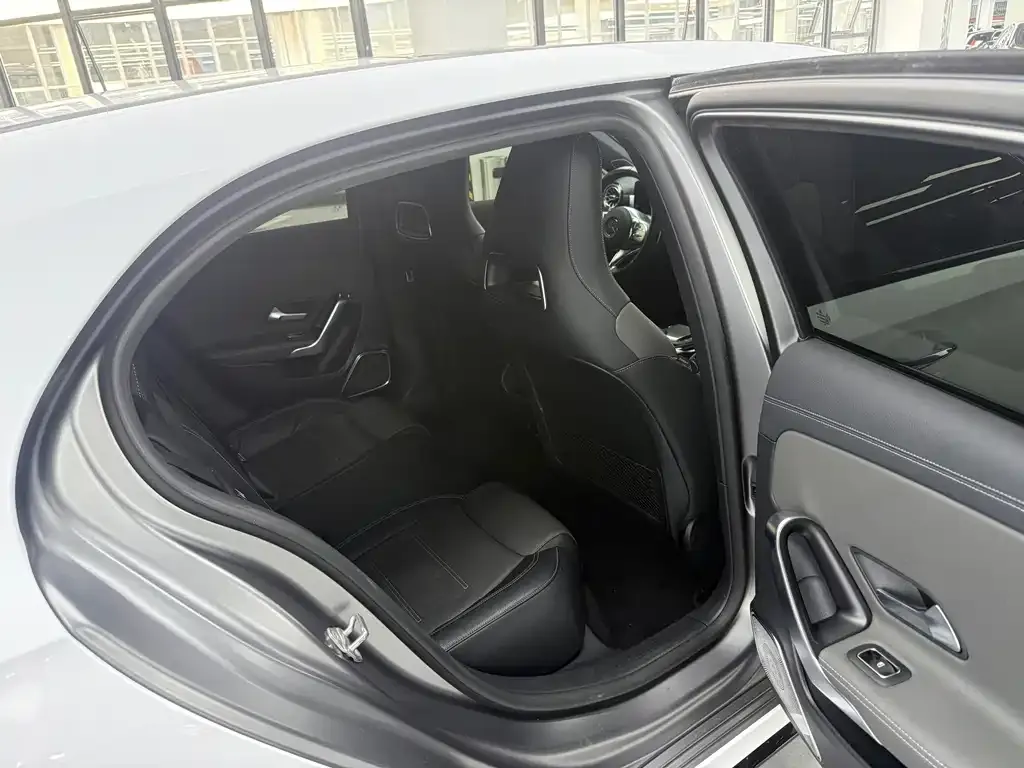 Mercedes-Benz A-Class AMG (Import) — фото 3