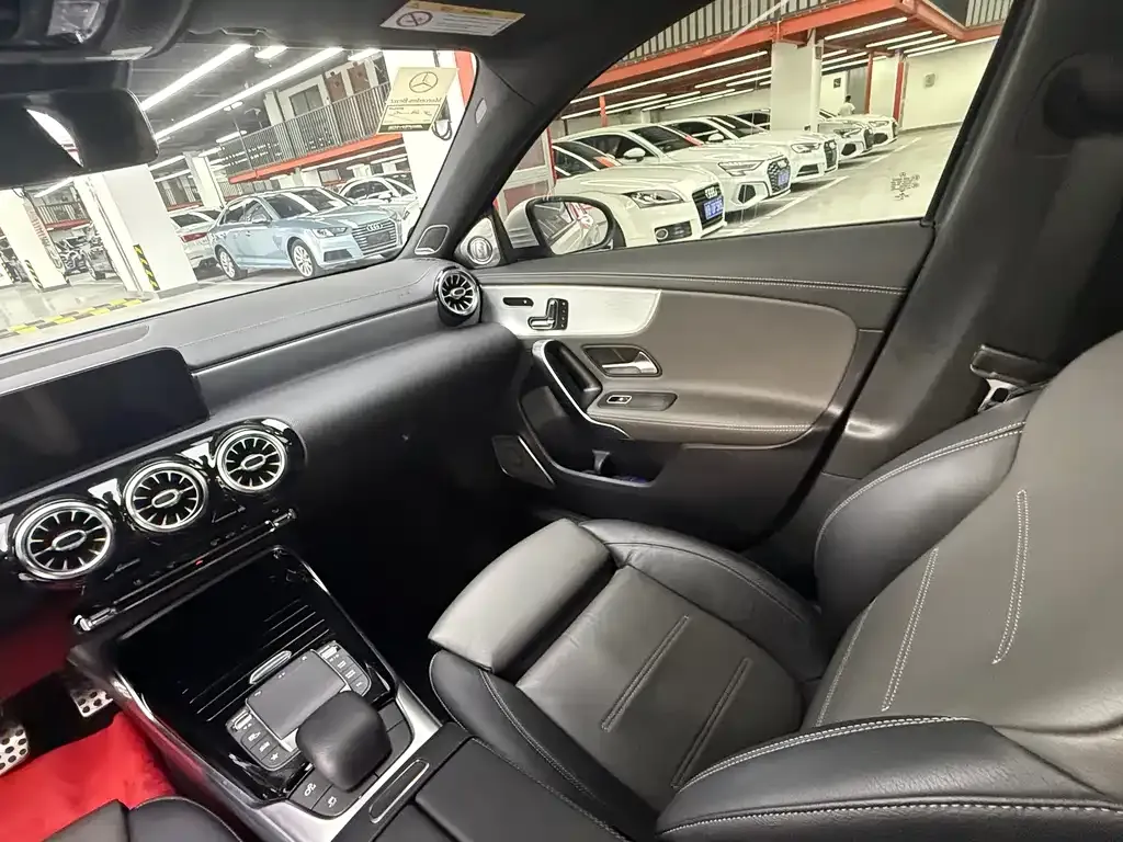 Mercedes-Benz A-Class AMG (Import) — фото 10